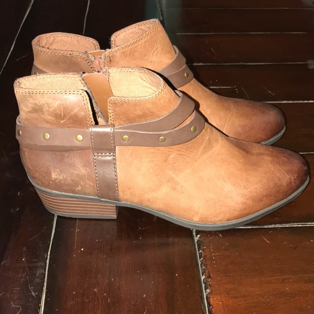 NWOB: Clarks Booties